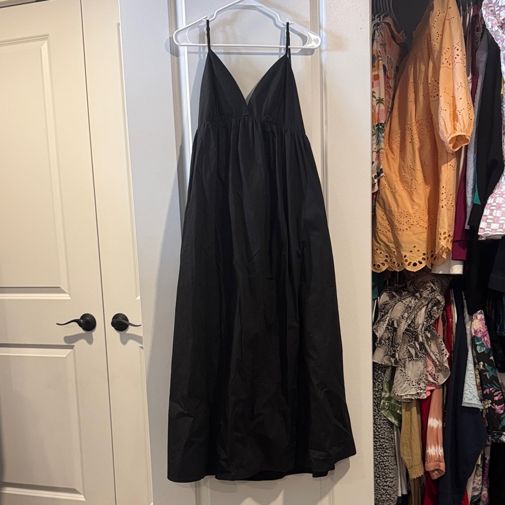 Commense Black V-Neck Spaghetti-Strap Maxi Dress